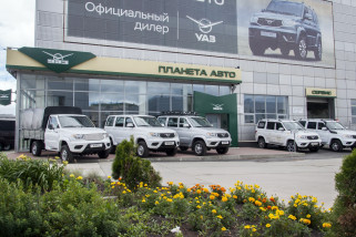 УАЗ Комби 5 мест 2.7 5MT (112 л.с.) Стандарт с БДИФ