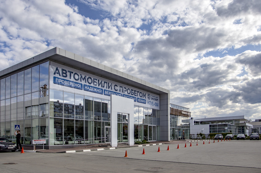 LADA XRAY 1.6 MT (106 л. с.)