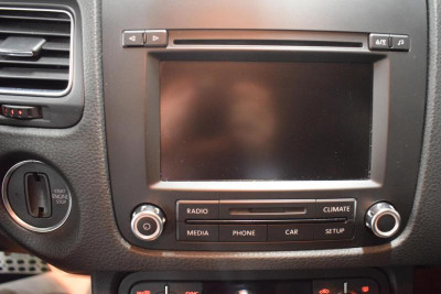 Volkswagen Touareg 3.6 FSI Tiptronic 4Motion (249 л. с.)