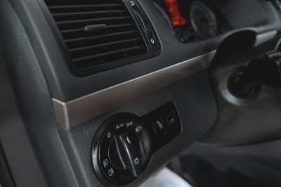 Volkswagen Touran 1.4 AT (170 л.с.)