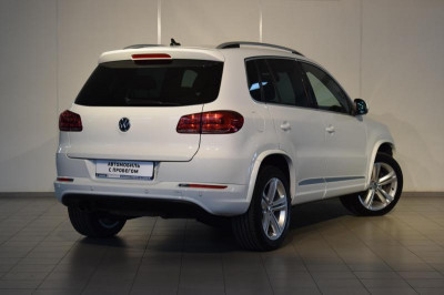 Volkswagen Tiguan 2.0 TSI 4Motion DSG (211 л. с.) Avenue