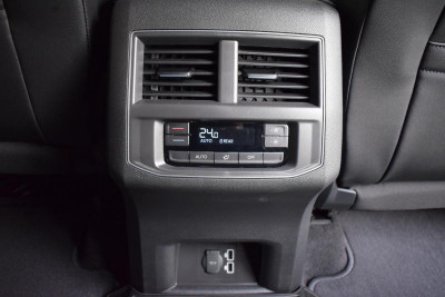 Volkswagen Teramont 2.0T AMT (220 л.с.)