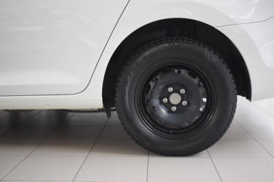 ŠKODA RAPID 1.6 MT (90 л. с.)