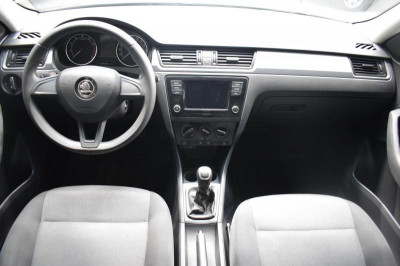ŠKODA RAPID 1.6 MT (90 л. с.)