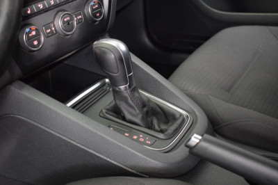 Volkswagen Jetta 1.6 MPI AT (110 л. с.) Comfortline