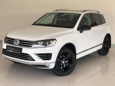 Volkswagen Touareg 3.6 FSI Tiptroniс 4Motion (249 л. с.) R-line Executive