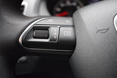 Audi Q3 2.0 TFSI quattro S tronic (170 л. с.)