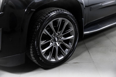 Cadillac Escalade 6.2 V8 АТ 4WD (426 л.с.) Luxury