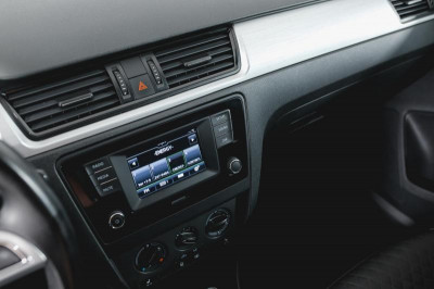 ŠKODA Rapid 1.4 TSI DSG (125 л. с.) Ambition
