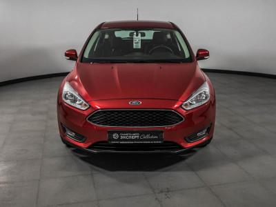 Ford Focus Хетчбэк 1.6 Ti-VCT PowerShift (105 л. с.) Sync Edition
