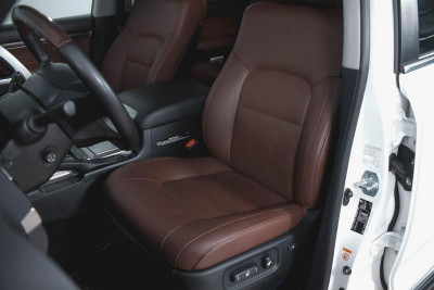 Toyota Land Cruiser 4.5 TD AT (249 л. с.) Престиж