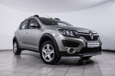 Renault Sandero Stepway 1.6 MT (102 л. с.) Confort