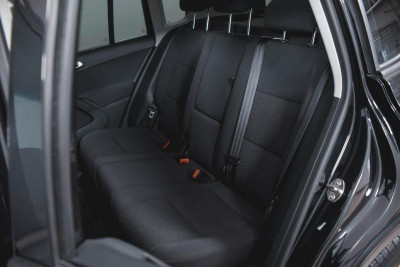 Volkswagen Tiguan 1.4 TSI BlueMotion DSG (150 л. с.) Avenue