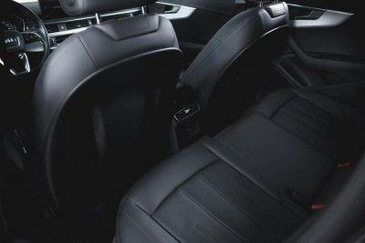 Audi A4 1.4 TFSI S tronic (150 л. с.)
