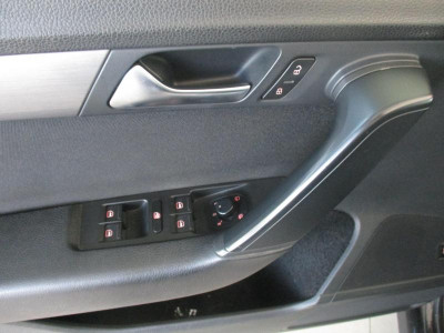 Volkswagen Passat 1.8 TSI MT (152 л. с.)