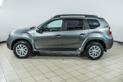 Nissan Terrano 1.6 MT (102 л. с.) Comfort