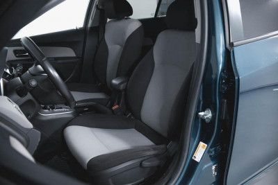 Chevrolet Cruze 1.6 AT (109 л. с.)