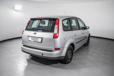 Ford C-MAX 1.8 MT (125 л. с.)