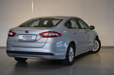Ford Mondeo 2.5 AT (149 л. с.) Trend