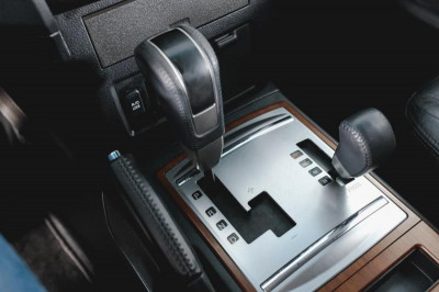 Mitsubishi Pajero 3.8 AT (250 л. с.)