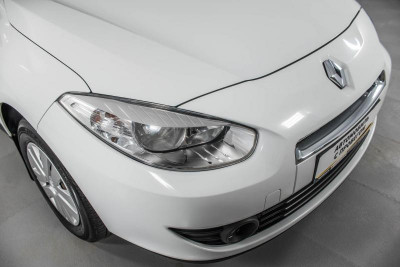 Renault Fluence 1.6 AT (110 л. с.)