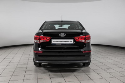Kia Rio 1.4 MT (107 л. с.)