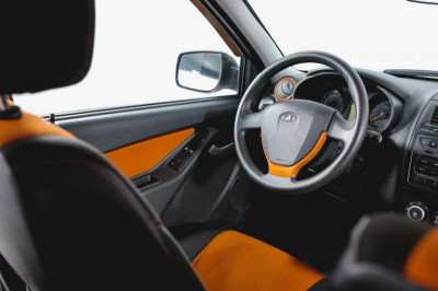 LADA Kalina Cross 1.6 MT (87 л. с.) Comfort Black Line