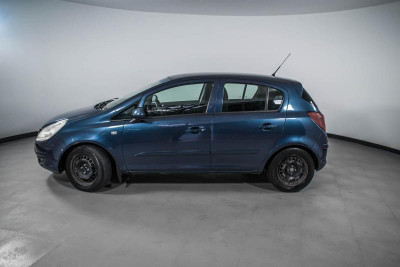 Opel Corsa 1.2 Easytronic (80 л. с.)