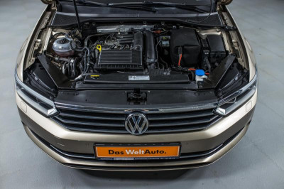 Volkswagen Passat 1.4 TSI BlueMotion DSG (150 л. с.) Comfortline