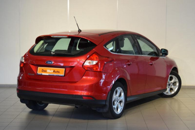 Ford Focus 1.6 MT (125 л. с.)