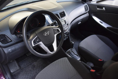 Hyundai Solaris 1.6 AT (123 л. с.)