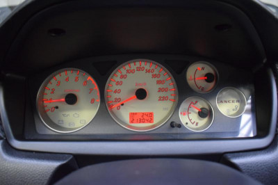Mitsubishi Lancer 1.6 MT (98 л. с.)