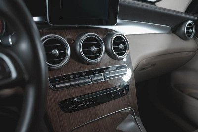 Mercedes-Benz GLC-Класс 250 4MATIC 2.0 AT (211 л.с.) 4WD