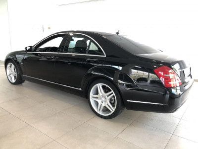 Mercedes-Benz S-Класс S 350 CDI BlueEFFICIENCY 4MATIC 7G-Tronic (235 л. с.)