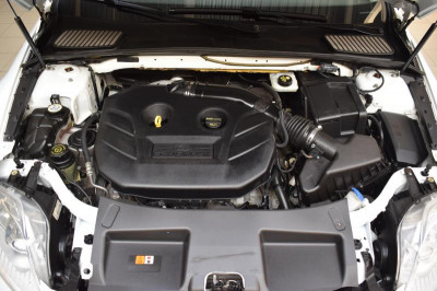 Ford Mondeo 2.0 SCTi Powershift (200 л. с.)
