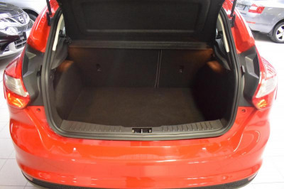 Ford Focus 1.6 PowerShift (105 л. с.)