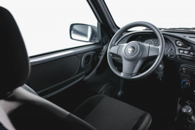 Chevrolet niva Niva 1.7 MT (79,6 л. с.) L