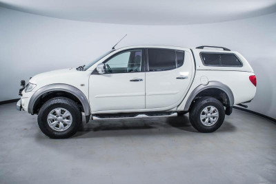 Mitsubishi L200 2.5 DI-D MT (136 л. с.)