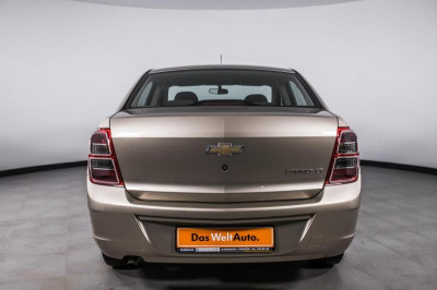 Chevrolet Cobalt 1.5 MT (105 л. с.)