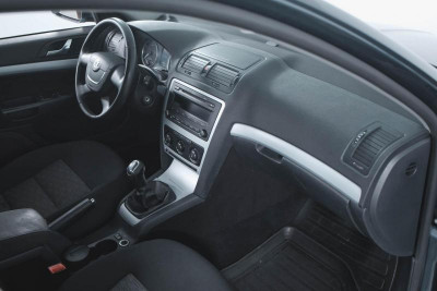 ŠKODA Octavia 1.4 TSI MT (122 л. с.)