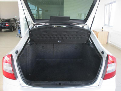 ŠKODA Octavia 1.4 MPI MT (80 л. с.)
