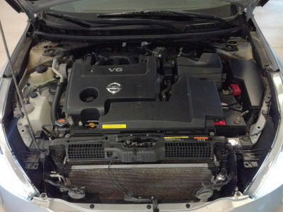 Nissan Teana 2.5 Xtronic (182 л. с.)