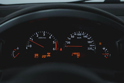 Nissan Pathfinder 2.5 dCi Turbo AT AWD (190 л. с.)