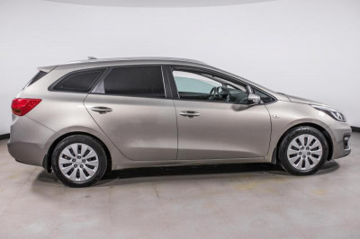 Kia ceed SW 1.6 AT (130 л. с.) Comfort