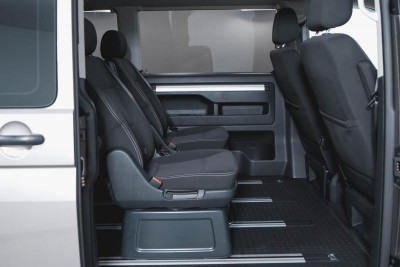 Volkswagen Multivan 2.0 TDI MT (140 л. с.) Trendline