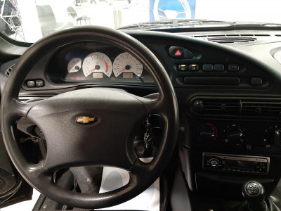 Chevrolet niva Niva 1.7 MT (80 л.с.) 4WD