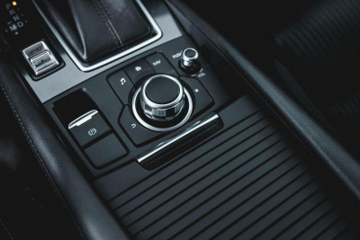 Mazda 6 2.0 SKYACTIV-G AT (150 л. с.) Active