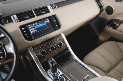 Land Rover Range Rover Sport 3.0 TDV6 AT AWD (249 л. с.) SE