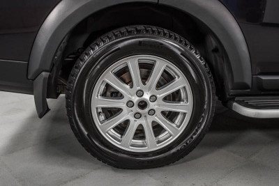 Land Rover Discovery 3.0 TDV6 AT 4WD (211 л. с.)