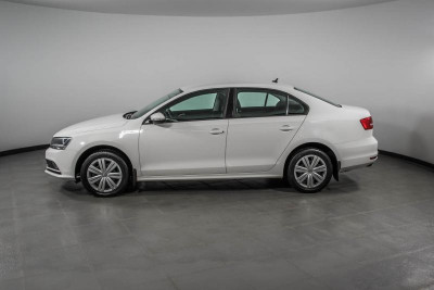 Volkswagen Jetta 1.6 MPI AT (105 л. с.)